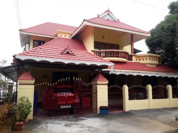 6 Cent House / Villa for Rent at Aluva Budget - 11500 Sq-ft